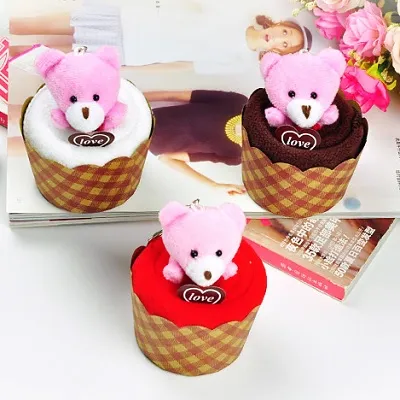 Towel Bear Cupcake